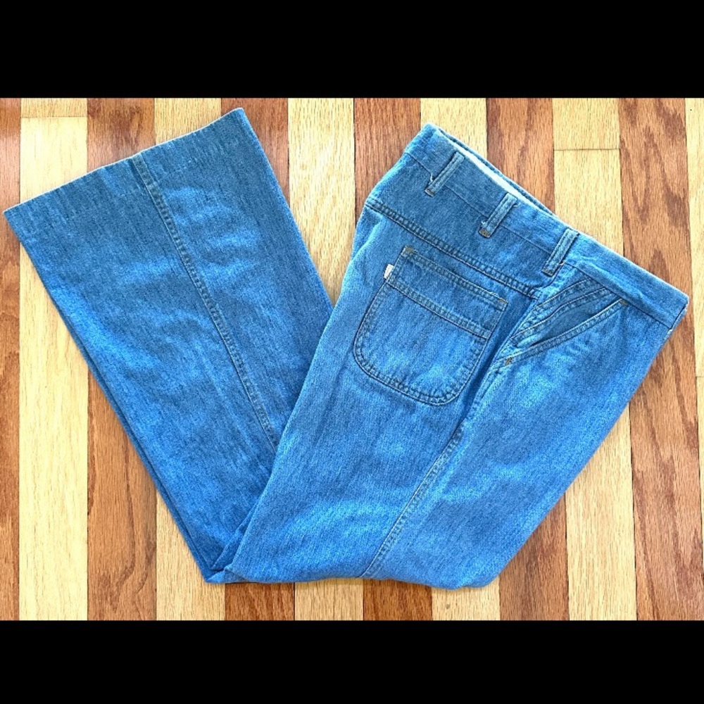 VINTAGE 1970s LEVI'S PANATELA BLUE DENIM JEANS WIDE FLARE LEG MADE in USA 38/30